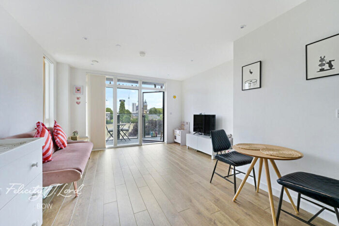 1 Bedroom Flat For Sale In Madeira Street, London, E14