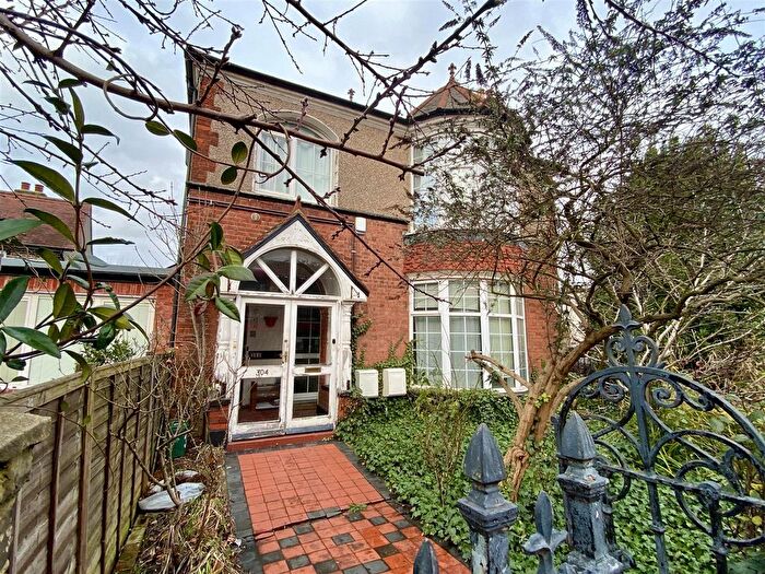 2 Bedroom Flat For Sale In London Road, Isleworth, TW7