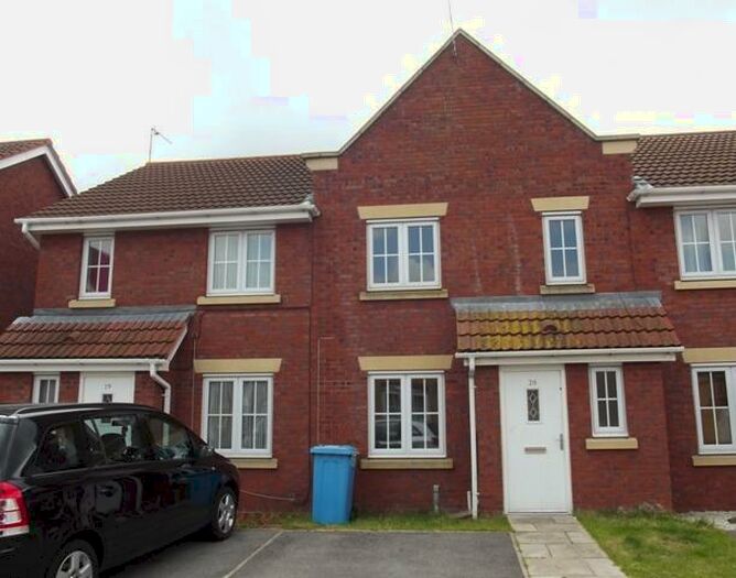 3 Bedroom House To Rent In Acasta Way, Hull, HU9