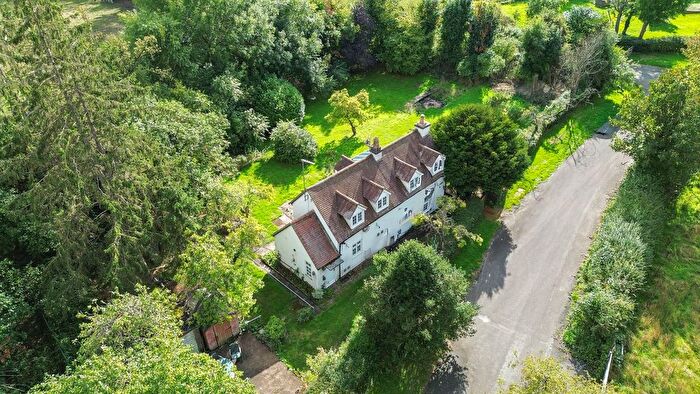 2 Bedroom Detached House For Sale In Marsh Lane, Curdworth, B76
