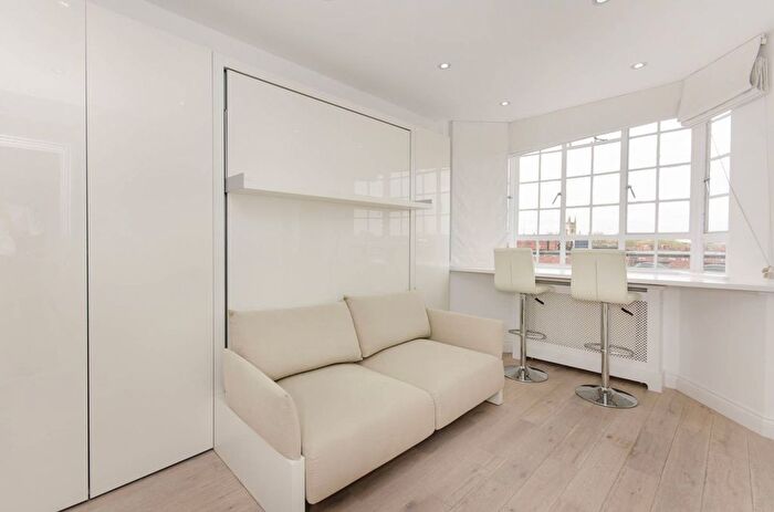 Studio To Rent In Chelsea Cloister, Sloane Avenue, Chelsea, London, SW3