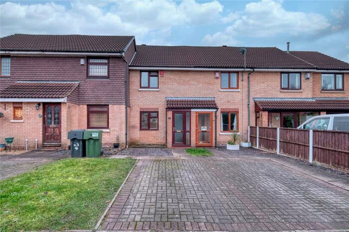 2 Bedroom Terraced House To Rent In Mayfield Close, Catshill, Bromsgrove, Worcestershire, B61