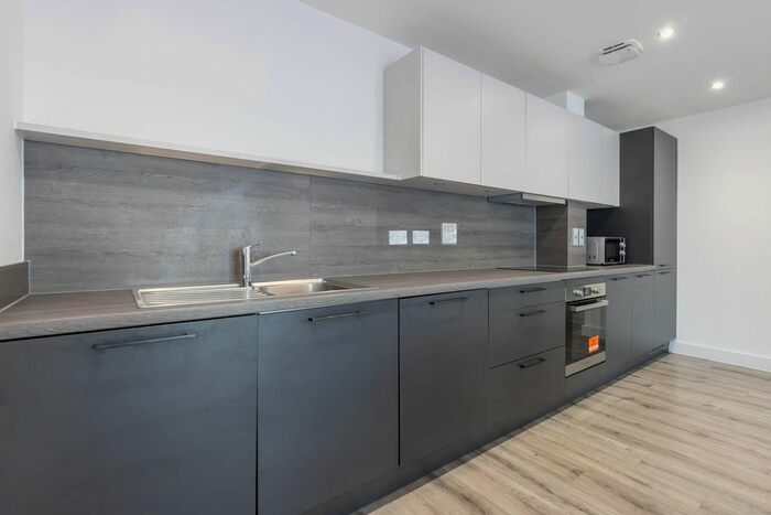 2 Bedroom Flat To Rent In Cliveland House, Cliveland Street, Birmingham, B19