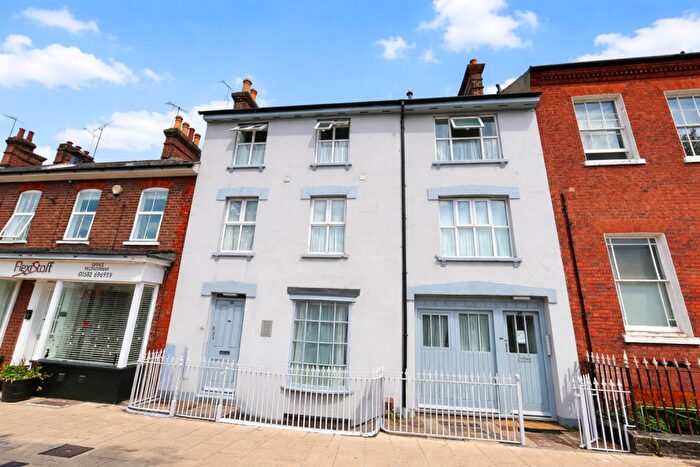1 Bedroom Flat To Rent In The Grey House, Dunstable, LU6