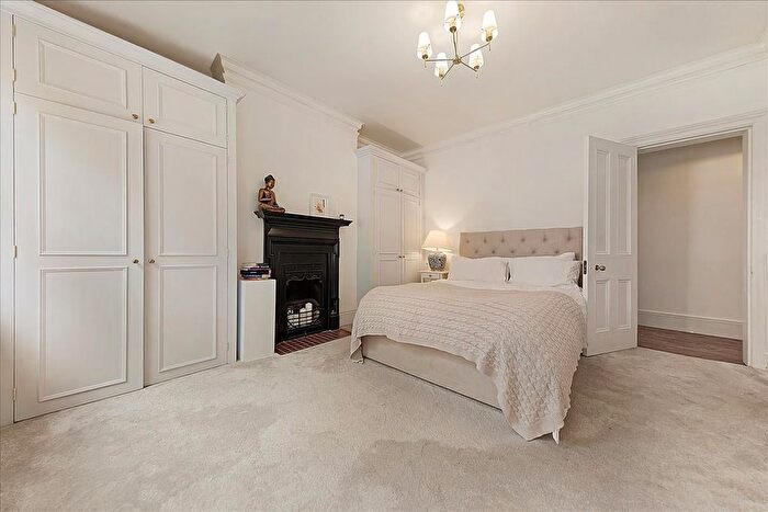 2 Bedroom Flat For Sale In Charleville Mansions, West Kensington, London, W14