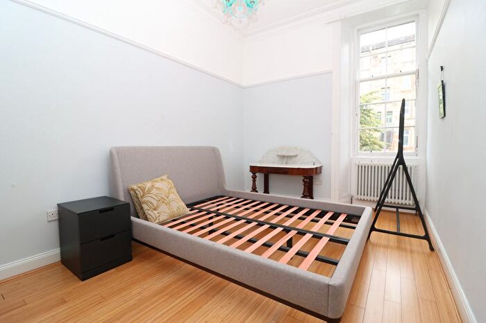 1 Bedroom Flat To Rent In Dudley Drive, Glasgow, G12