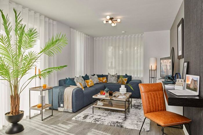 2 Bedroom Flat For Sale In Plot Verla Grosvenor Road, St. Albans, AL1