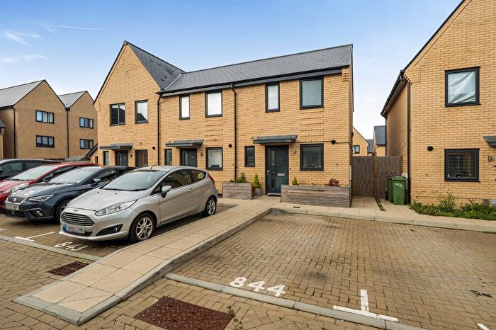 2 Bedroom End Of Terrace House For Sale In Cavell Place, Folkestone, Kent, CT20