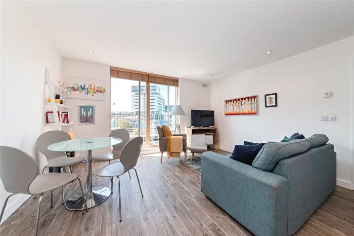 1 Bedroom Flat To Rent In Hardwicks Square, Wandsworth, London, SW18