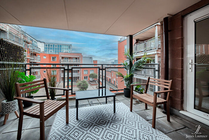 2 Bedroom Apartment For Sale In Heritage Court, Warstone Lane, Jewellery Quarter, B18