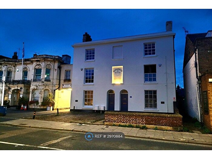 1 Bedroom Flat To Rent In Oxford St, Whitstable, CT5