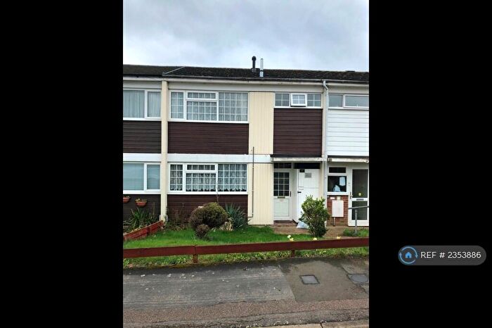 3 Bedroom Terraced House To Rent In Scarborough Avenue, Stevenage, SG1