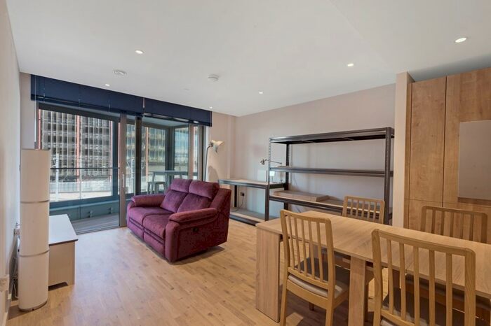 1 Bedroom Flat To Rent In Onyx Apartments, King's Cross, London, N1C