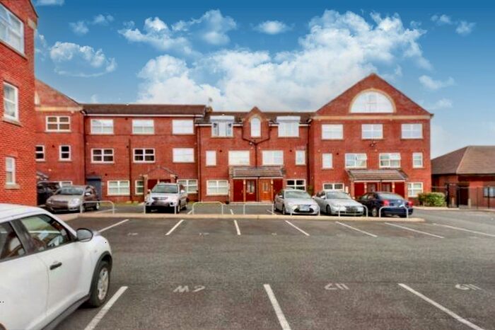 2 Bedroom Flat To Rent In Wardley Street, Pemberton, Wigan, WN5