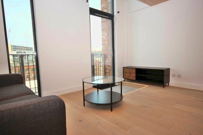 2 Bedroom Flat To Rent In Spinners Way, Manchester, M15