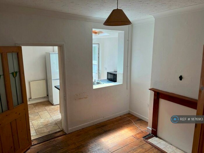 2 Bedroom Terraced House To Rent In Heigham Street, Norwich, NR2