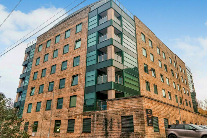 1 Bedroom Apartment To Rent In Stone Gate House, Stone Street, Bradford, West Yorkshire, BD1