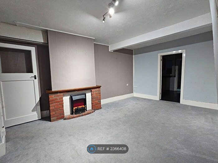 3 Bedroom End Of Terrace House To Rent In Thanet Gardens, Folkestone, CT19