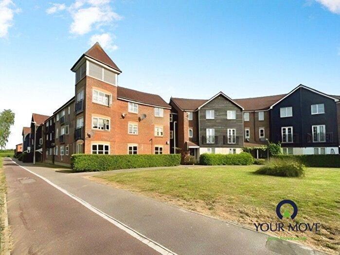 2 Bedroom Flat To Rent In Riverbank Way, Ashford, Kent, TN24