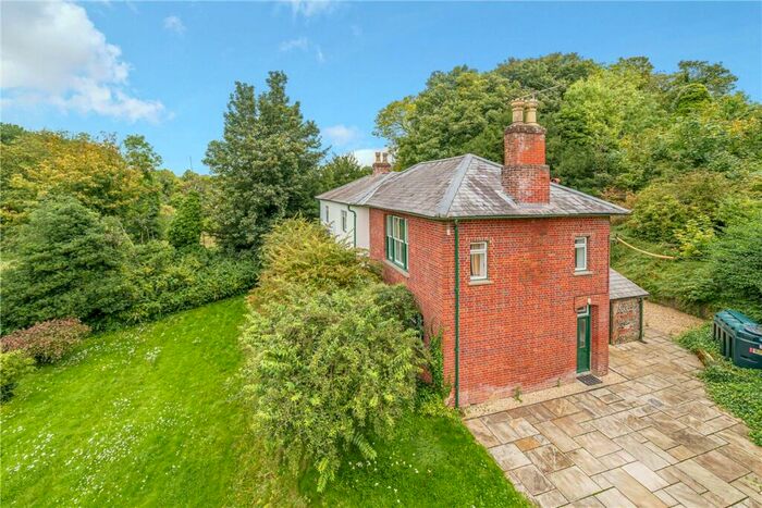 5 Bedroom Detached House For Sale In Leckford, Stockbridge, Hampshire, SO20