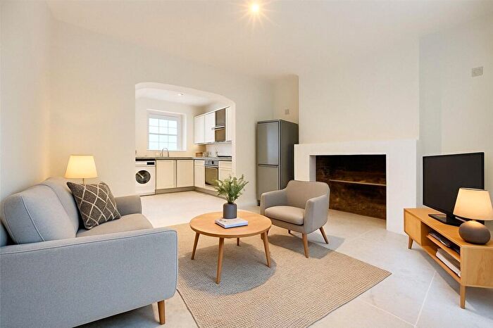 3 Bedroom Terraced House To Rent In Clifton Village, Carters Buildings, BS8