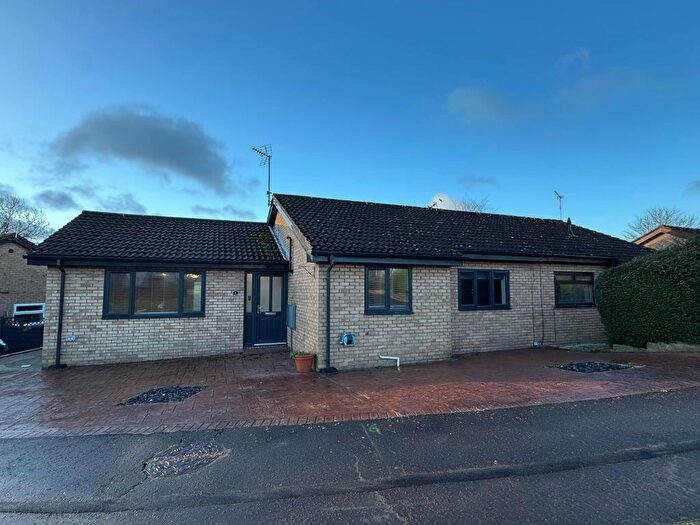 2 Bedroom Semi-Detached Bungalow To Rent In Tennyson Way, Llantwit Major, CF61