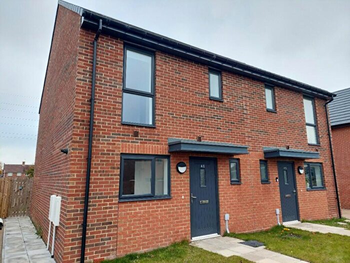 3 Bedroom End Of Terrace House To Rent In North Hylton Road, Southwick, Sunderland, SR5