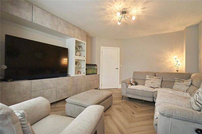 4 Bedroom Detached House To Rent In Pooley Green Road, Egham, TW20