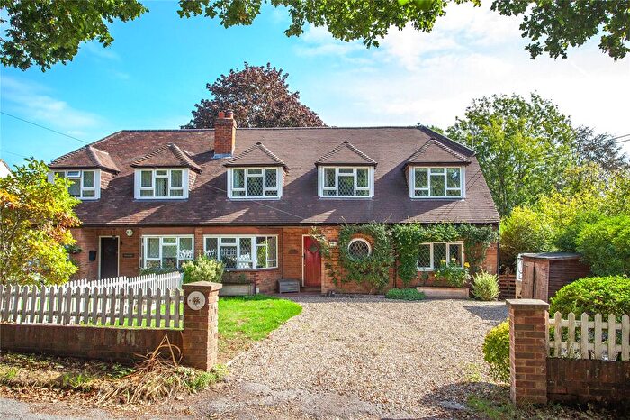 4 Bedroom Semi-detached House To Rent In Knowl Hill Common, Knowl Hill, Berkshire, RG10