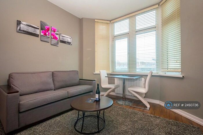 1 Bedroom Flat To Rent In Fitzhamon Embankment, Cardiff, CF11