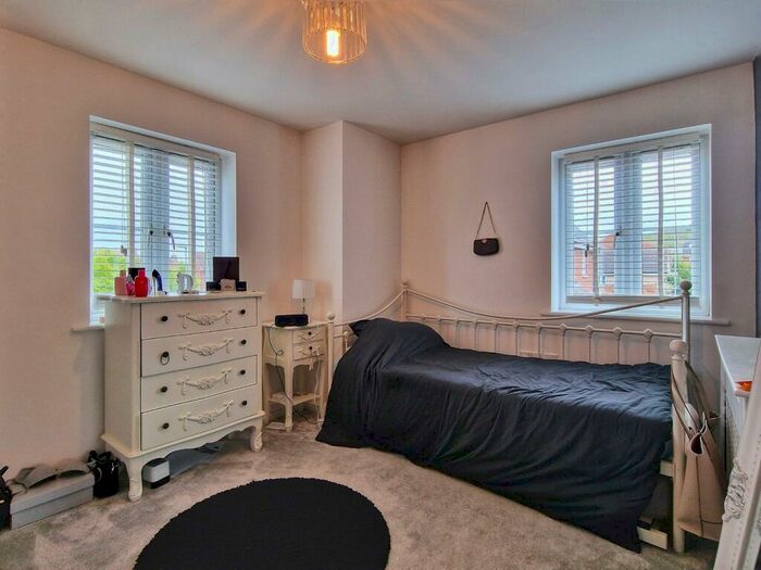 4 Bedroom Detached House For Sale In Butler Drive, Lidlington, Bedfordshire, MK43