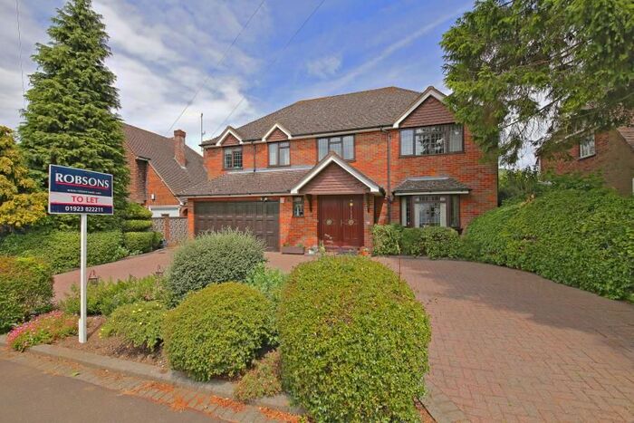 4 Bedroom Detached House To Rent In Farm Way, Northwood, HA6