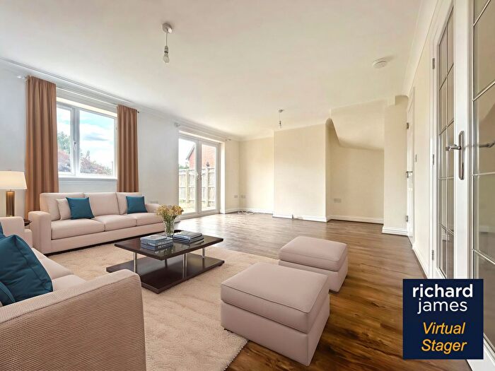 5 Bedroom Detached House For Sale In Bowlers Green, Martens Road, Swindon, SN6