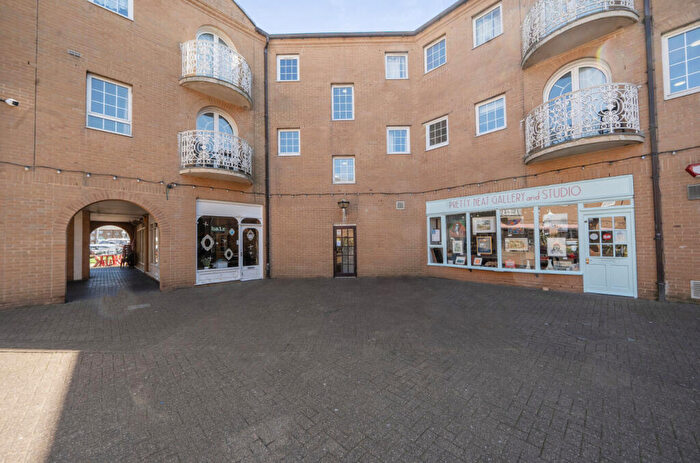 1 Bedroom Flat For Sale In The Octagon, Brighton, BN2
