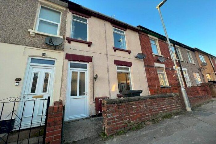 3 Bedroom Property To Rent In William Street, Swindon, SN1