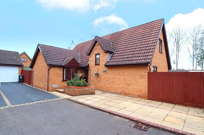 4 Bedroom Detached House For Sale In Goldney Court, Westcroft, Milton Keynes, MK4