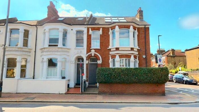 1 Bedroom Flat To Rent In Lower Richmond Road, London, SW15