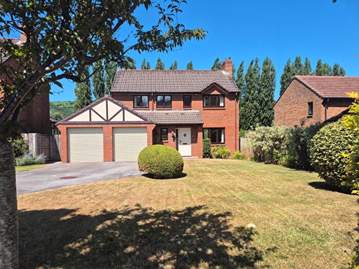 4 Bedroom Detached House For Sale In Home Meadow, Minehead, TA24