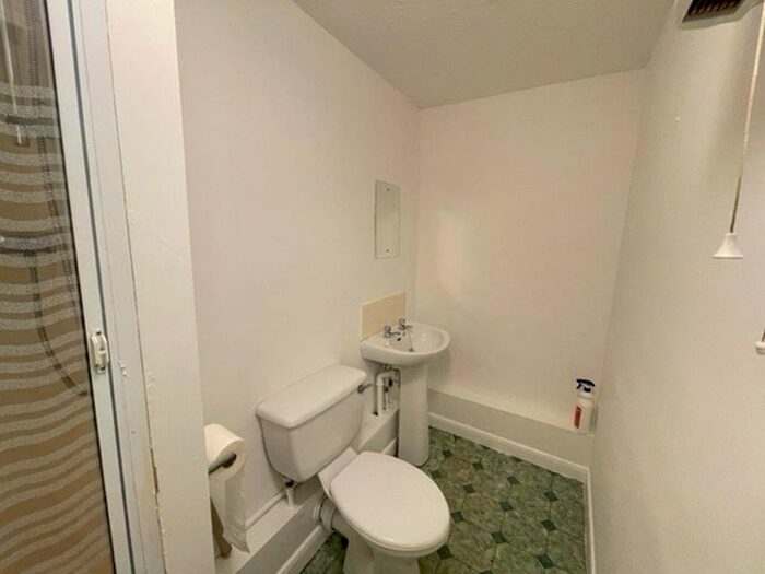 Studio To Rent In Moira Street, Loughborough, LE11