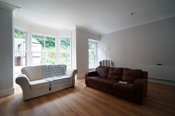 2 Bedroom Apartment To Rent In High Street, Apartment, Bangor, LL57