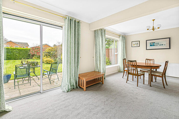4 Bedroom Detached House For Sale In Bedmond Road, Hemel Hempstead, Hertfordshire, HP3