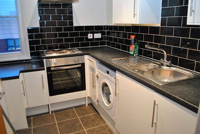 1 Bedroom Apartment To Rent In Lombard Street, Newark, Nottinghamshire, NG24