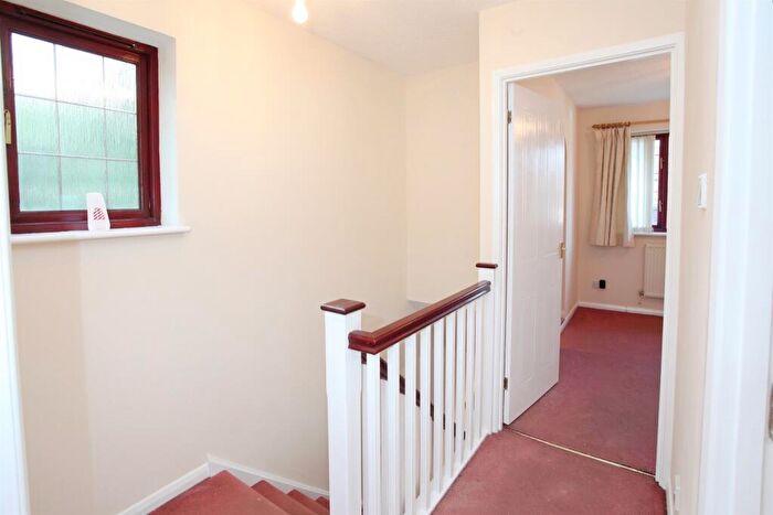2 Bedroom Semi-Detached House For Sale In Marigold Close, Rogerstone, Newport, NP10