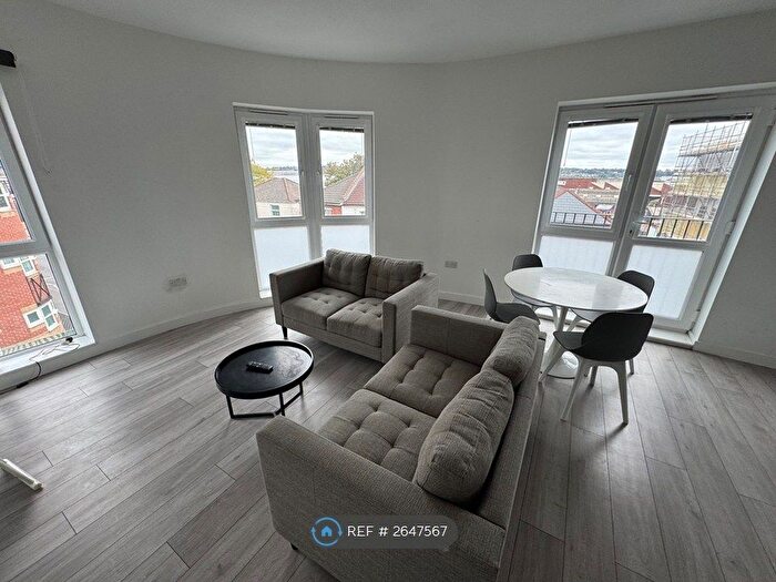 2 Bedroom Flat To Rent In Bevois Valley Road, Southampton, SO14