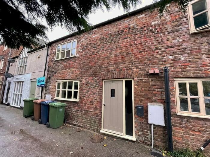 3 Bedroom Terraced House To Rent In Oil Mill Lane, Wisbech, PE13