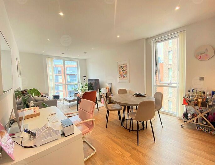 2 Bedroom Flat For Sale In West Timberyard. Hurst Street, Birmingham, B5