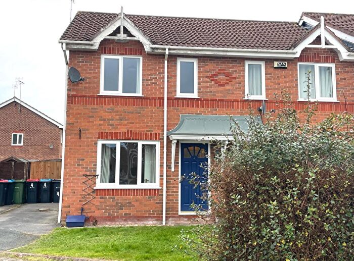2 Bedroom End Of Terrace House To Rent In Stanley Park Court, Cheshire West And Chester, CH4