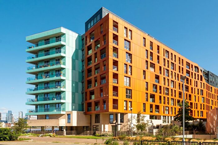 1 Bedroom Flat To Rent In Cable Walk, London, SE10