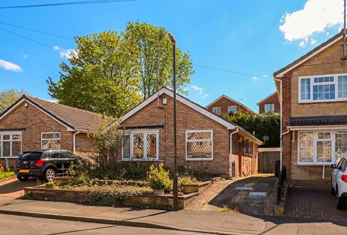 3 Bedroom Detached Bungalow For Sale In Greenhall Road, Eckington, S21