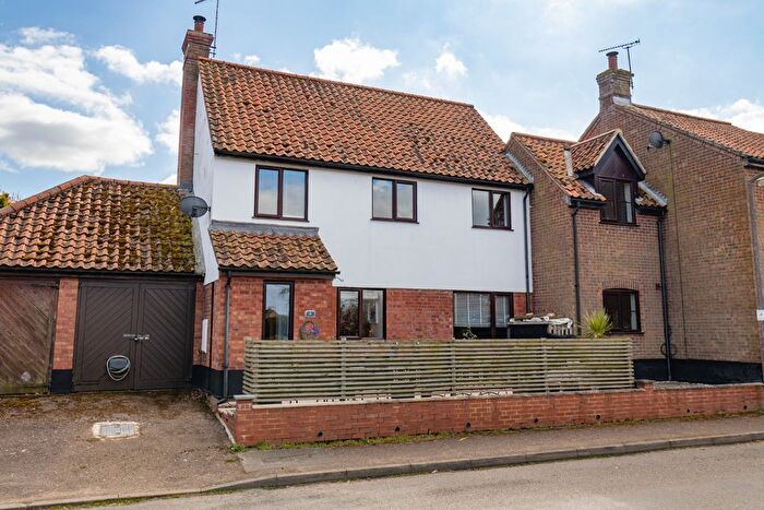 3 Bedroom End Terrace House For Sale In Sandles Court, Castle Acre, King's Lynn, Norfolk, PE32
